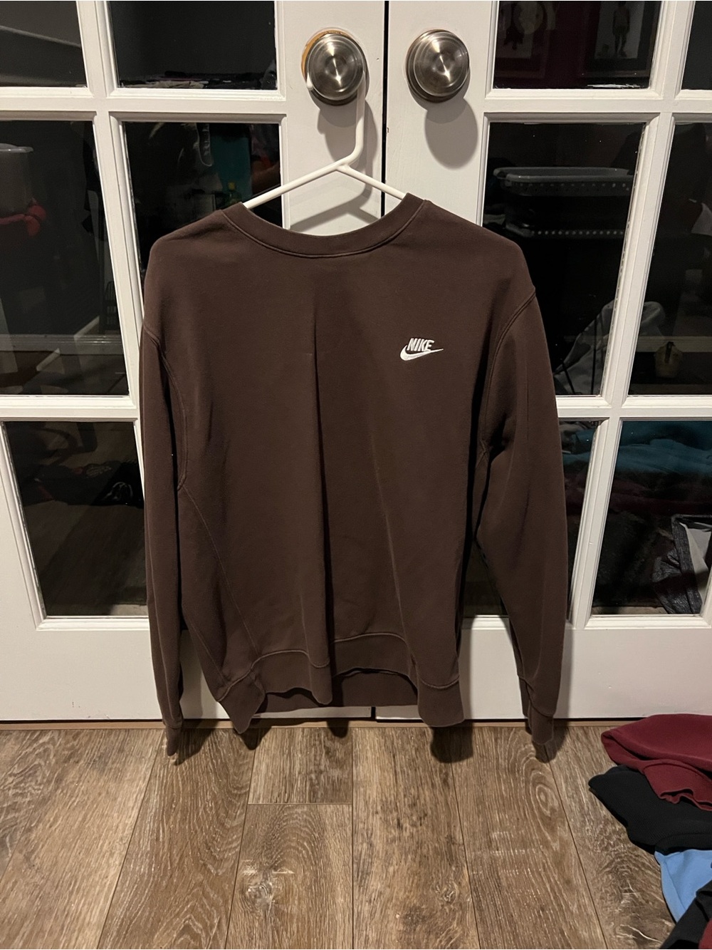 Nike Crewneck - Picture 1 of 3